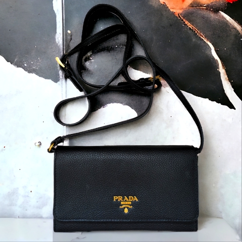 PRADA Black Leather Wallet On Chain Crossbody Bag Shoulder Bag - Picture 1 of 16